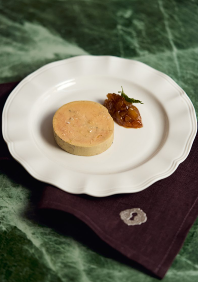 灣仔全新歐陸風法式餐館  香橙慢烤鴨／法式傳統酥皮餡餅／反烤蘋果撻  