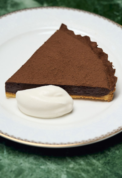 灣仔全新歐陸風法式餐館  香橙慢烤鴨／法式傳統酥皮餡餅／反烤蘋果撻  