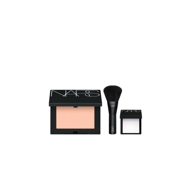 亮膚胭脂套裝  優惠價HK$330-350 (價值HK$680-700) 