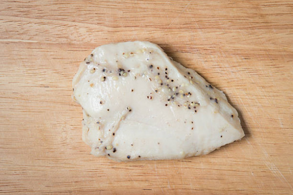 以為好健康？便利店即食雞胸鈉含量驚人！營養師警告:1週勿食超過X次