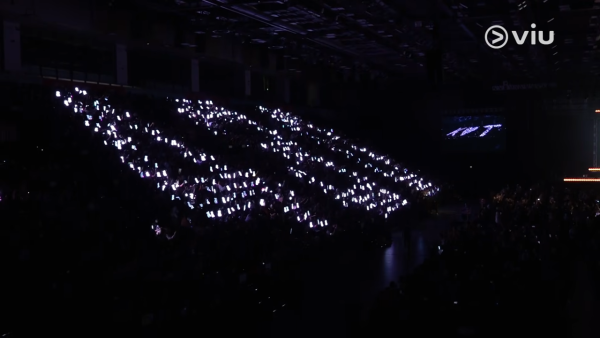 姜濤誕｜姜濤承認曾虛報學歷自揭僅中一水平！27歲生日大搞生日會迫爆啟德場館 