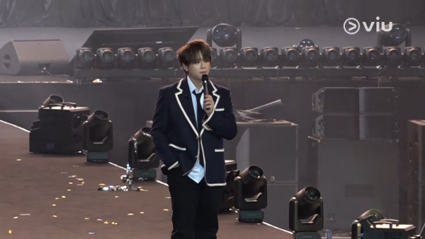 姜濤誕｜姜濤承認曾虛報學歷自揭僅中一水平！27歲生日大搞生日會迫爆啟德場館 