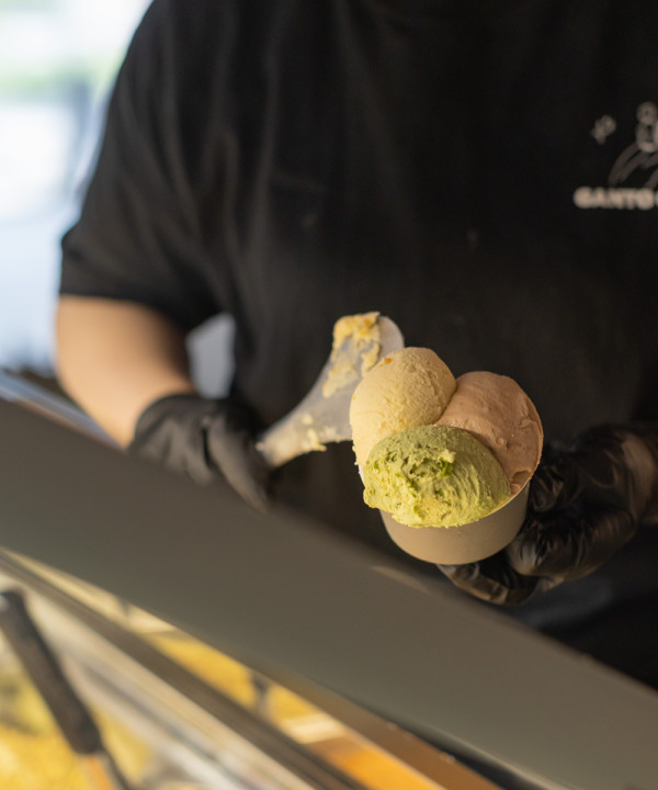 長沙灣打卡秘點 | 幾何+綠林風梯級園林廣場！附周邊4大必吃