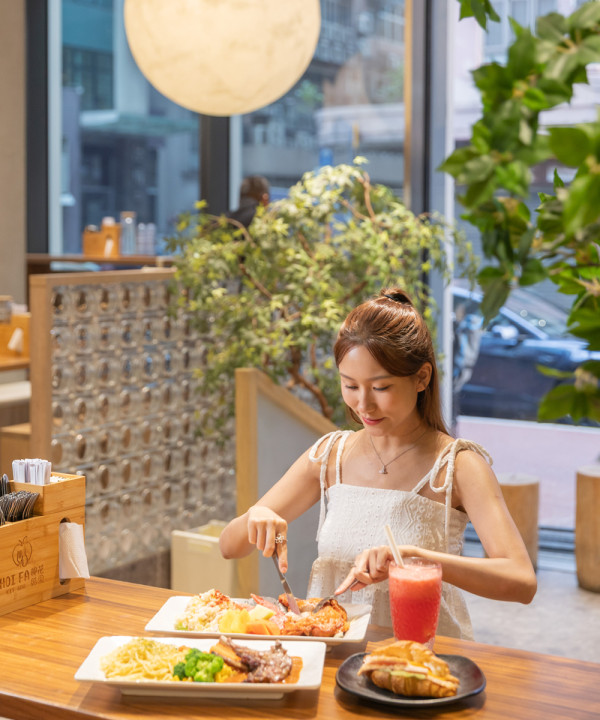 長沙灣打卡秘點 | 幾何+綠林風梯級園林廣場！附周邊4大必吃