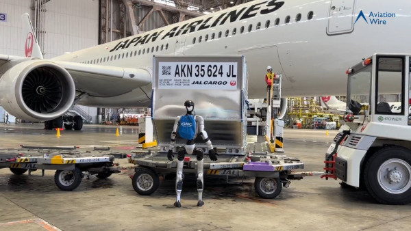 日本首例！日航羽田機場5月起測試人形機械人 協助地勤搬運應對勞動力短缺！ 