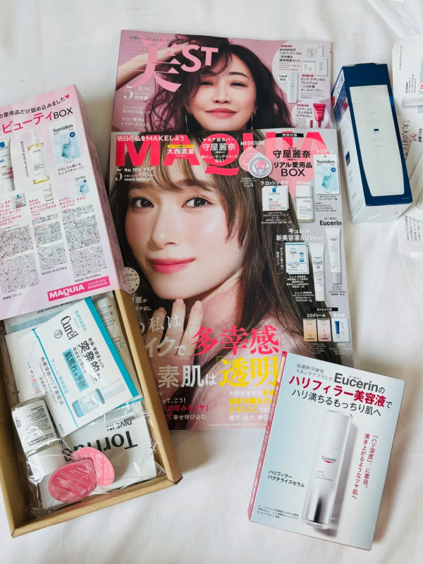 內地客轉攻香港新特產！狂掃日本雜誌貪贈品 100蚊4本連名牌袋