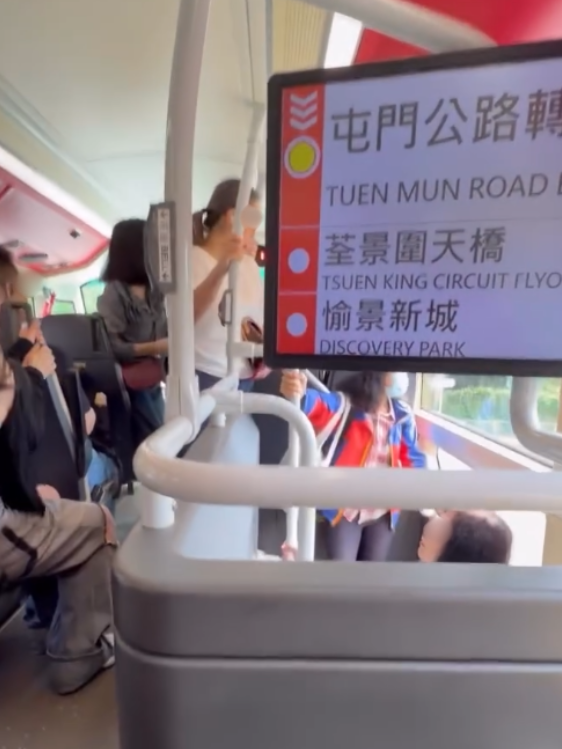 屯門轉車站飛站直奔荃灣！全車無撳鐘九巴司機捱批 網民反讚車長靚波