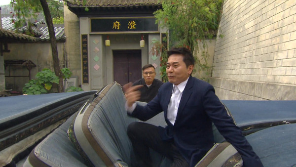 愛回家之開心速遞｜抽水神還原鍾培生求婚畫面！歐瑞偉親身上陣吊威也跳城牆！