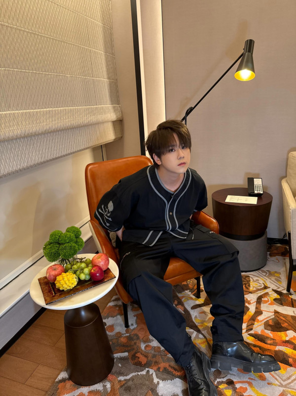姜濤突發直播宣布今年全面停產 27歲生日拋震撼彈證實不再出歌