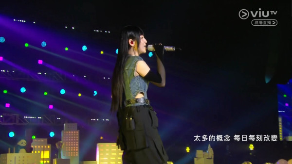 Chill Club頒獎禮2026｜姜濤炎明熹破天荒同台合體表演 兩大頂流合唱最後一幕令人尖叫