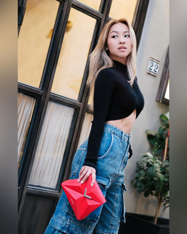 41岁女艺人亲揭沉寂4年真相！忆受丧父之痛大受打击！一度身体瘫痪动弹不得