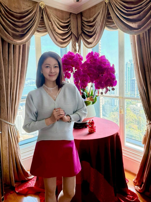 前TVB御用美女息影10年近照激罕曝光！48歲狀態逆天似唐詩詠張曦雯混合體