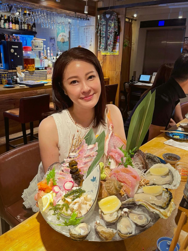 前TVB御用美女息影10年近照激罕曝光！48歲狀態逆天似唐詩詠張曦雯混合體