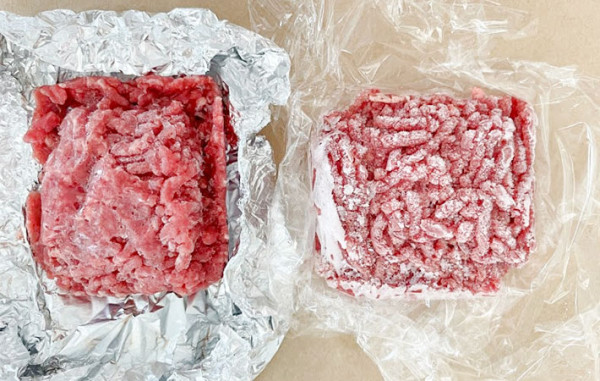 生肉入冰格別再用保鮮紙！專家教用1物替代鎖汁防凍傷 忌放1處解凍 放超過這時間恐中毒致癌