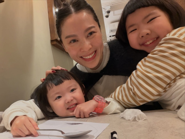星二代Lucy媽媽被斥「帶頭霸凌」女兒 千字文首度反擊指控：說我不配當媽媽