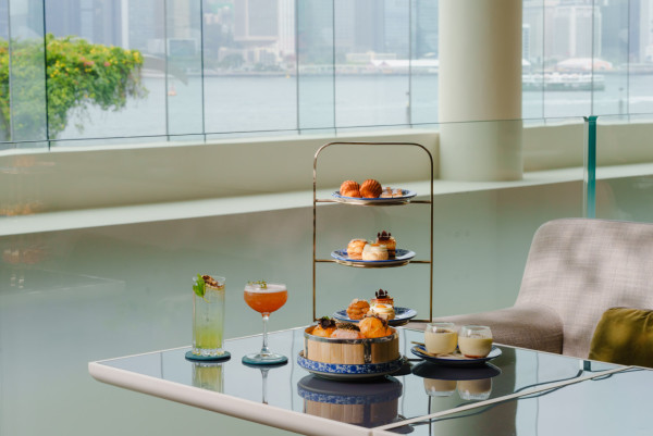 下午茶推介 | 香港麗晶酒店無敵海景歎法港融合下午茶 必食鵝肝菠蘿包／魚子醬蝦多士