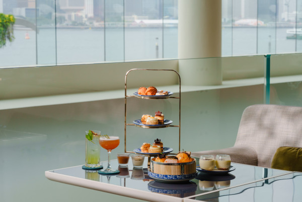 下午茶推介 | 香港麗晶酒店無敵海景歎法港融合下午茶 必食鵝肝菠蘿包／魚子醬蝦多士