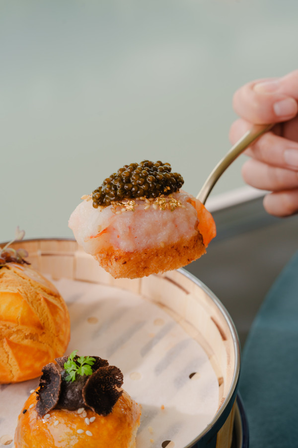 下午茶推介 | 香港麗晶酒店無敵海景歎法港融合下午茶 必食鵝肝菠蘿包／魚子醬蝦多士