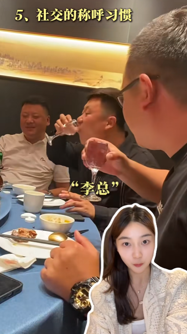 港漂一眼睇穿「新老港人」！盤點5大生活差異：老港人手袋必掛消毒液 