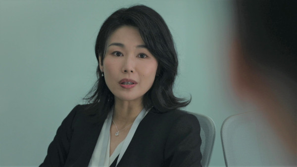 重案解密｜45歲女藝人息影16年激罕復出拍劇！玉女形象180度突變超大反差