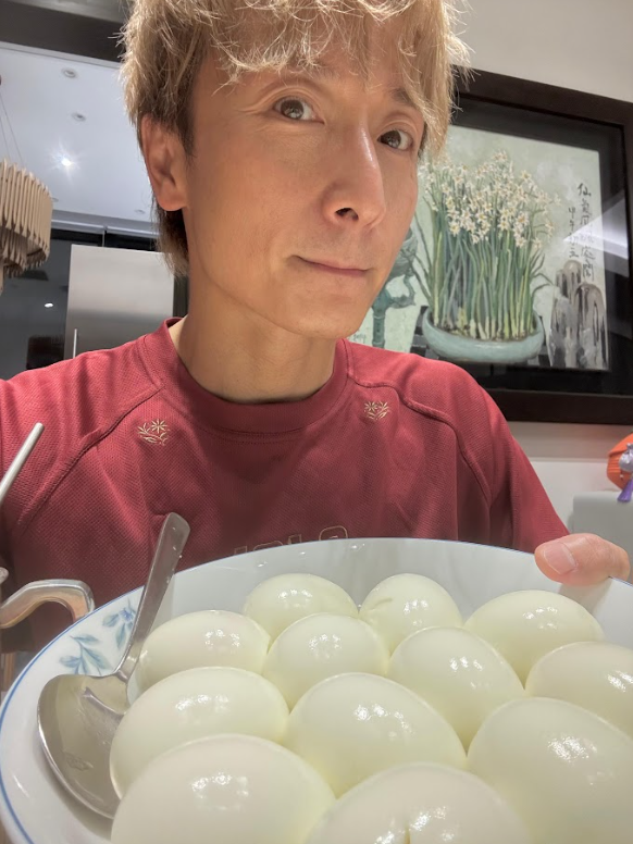 方力申新歌《生活無小事》MV老婆葉萱出鏡！一家三口溫馨畫面甜蜜曝光