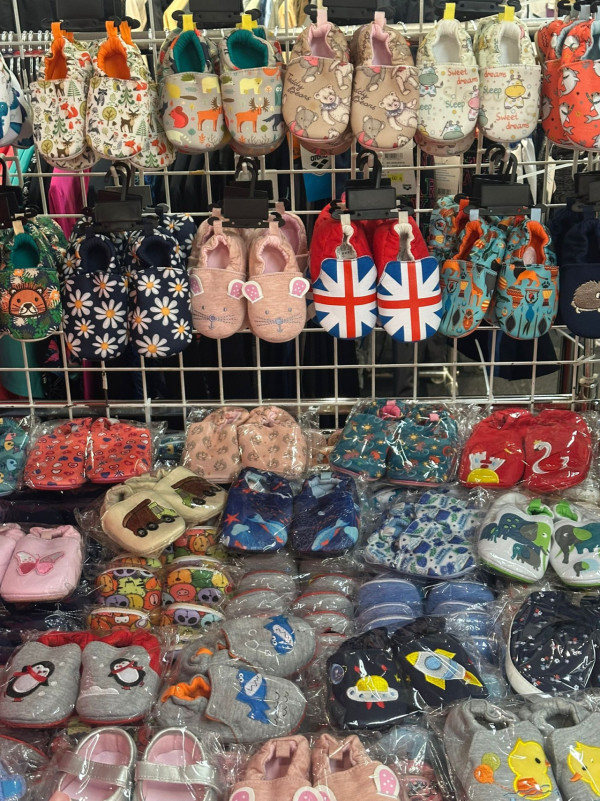 銅鑼灣時代廣場運動名牌開倉低至1折！運動服飾/運動鞋/泳衣$99起！adidas／Nike／arena／THRASHER
