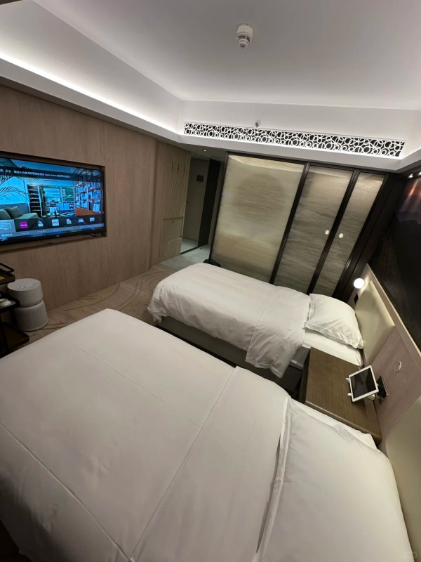 尖沙咀酒店驚現約$200一晚！網民入住讚高質 寬敞大房包免費迷你吧