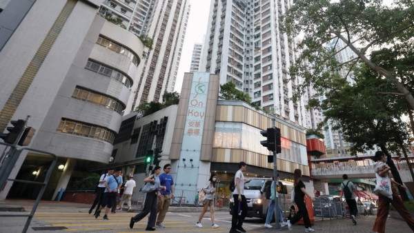 香港鼓勵生育政策（圖片來源︰HKET）