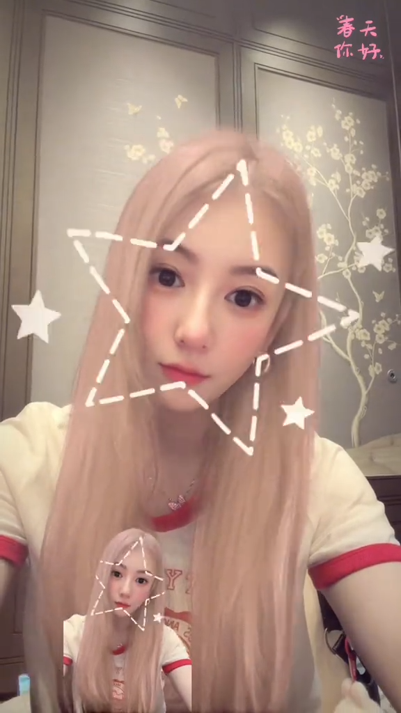 38歲方媛全頭「芭比粉金」髮色極驚艷！新形象似精緻洋娃娃美貌更勝黑髮