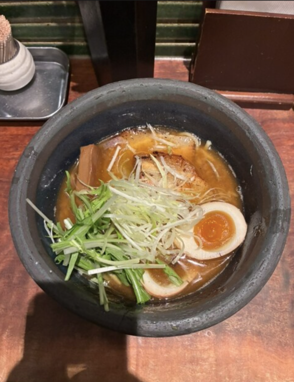 東京宵夜10大必食推介！歌舞伎町A4和牛放題、新橋餃子酒場、24小時咖啡館 