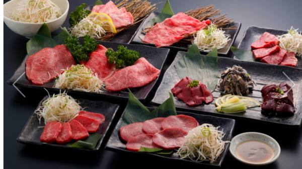 東京宵夜10大必食推介！歌舞伎町A4和牛放題、新橋餃子酒場、24小時咖啡館 