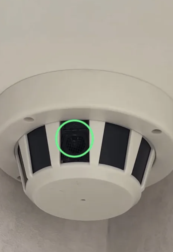 大型美容院煙霧器暗藏偷拍鏡頭震驚！專家教用手機WiFi捉針孔學手機4招反偷拍