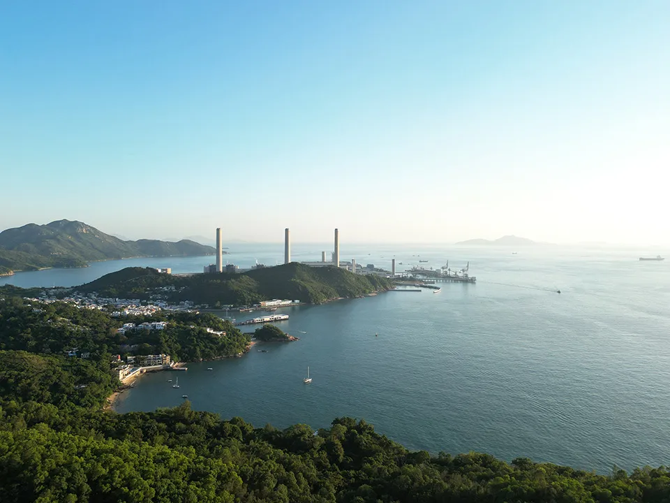唔出國都極療癒！香港8大睇海秘境名單獲力推 離島歎異國慢活風情