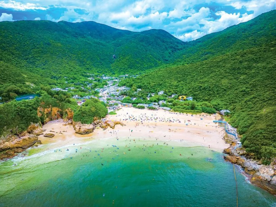 唔出國都極療癒！香港8大睇海秘境名單獲力推 離島歎異國慢活風情