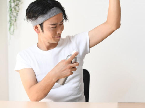 止汗劑真的有用嗎？（圖片來源︰Canva）