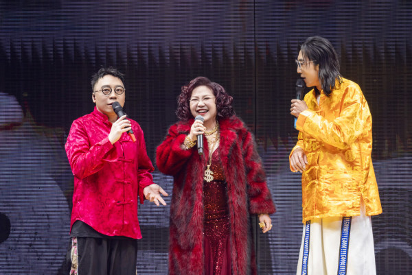 農夫紅館演唱會｜頭場嘉賓麥玲玲Twins張繼聰！7000觀眾笑到碌地 附頭場歌單