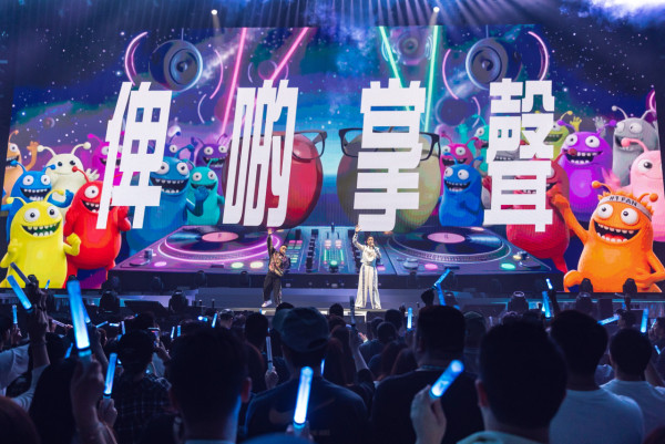 農夫紅館演唱會｜頭場嘉賓麥玲玲Twins張繼聰！7000觀眾笑到碌地 附頭場歌單