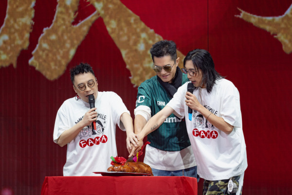 農夫紅館演唱會｜第二場嘉賓古天樂原來係農夫背後老闆！「農作天下」白武士壓軸切燒豬