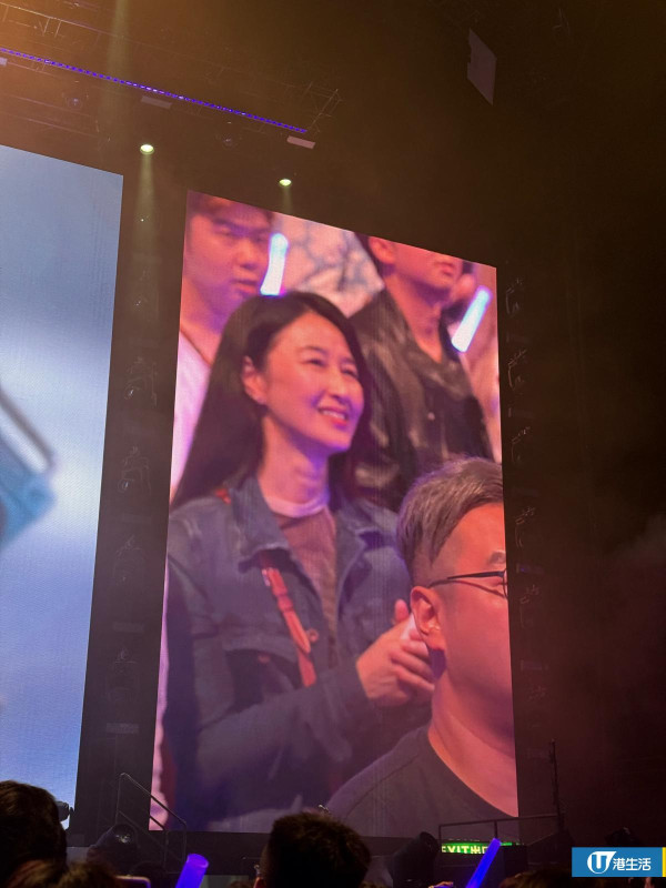 農夫紅館演唱會｜尾場星光熠熠張家輝拖實關詠荷現身 真實狀態驚艷現場觀眾