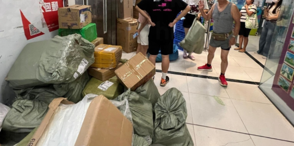 拼多多派件招聘$4一件！網民批地獄工搵笨 港女揭時薪高過一般散工