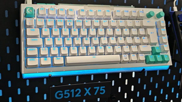 返工打字、放工打機一隻搞掂！Logitech G512 X 旗艦規格：頂級 Gasket 結構＋雙旋鈕自訂、白色外型美學天花板