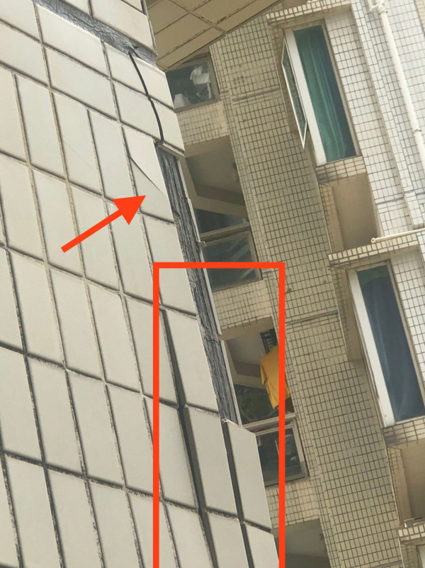 康城屋苑變廢墟！16年豪宅石屎飛脫被嘲似加沙 揭1致命原因愈住愈殘