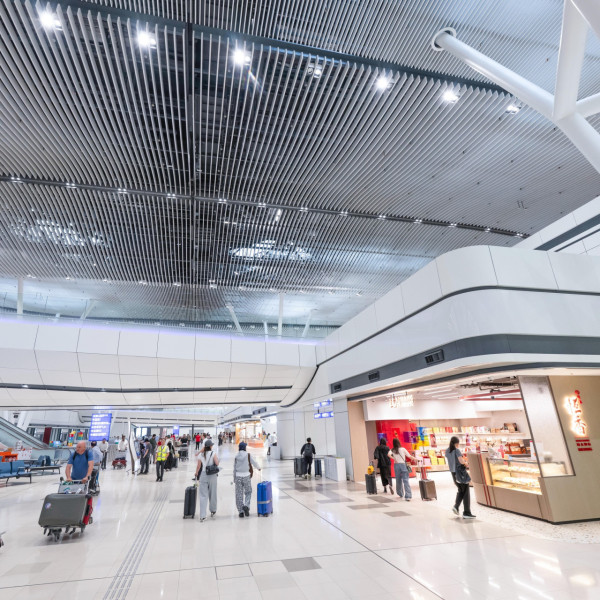 香港機場二號客運大樓5月27日重啟！T2航空公司名單一覽+食肆懶人包 