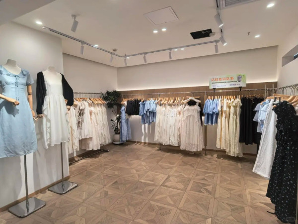 廣州買衫好去處｜人氣服裝店8間必買推介！東山口潮店、批發平價女裝廿蚊起CP值高 