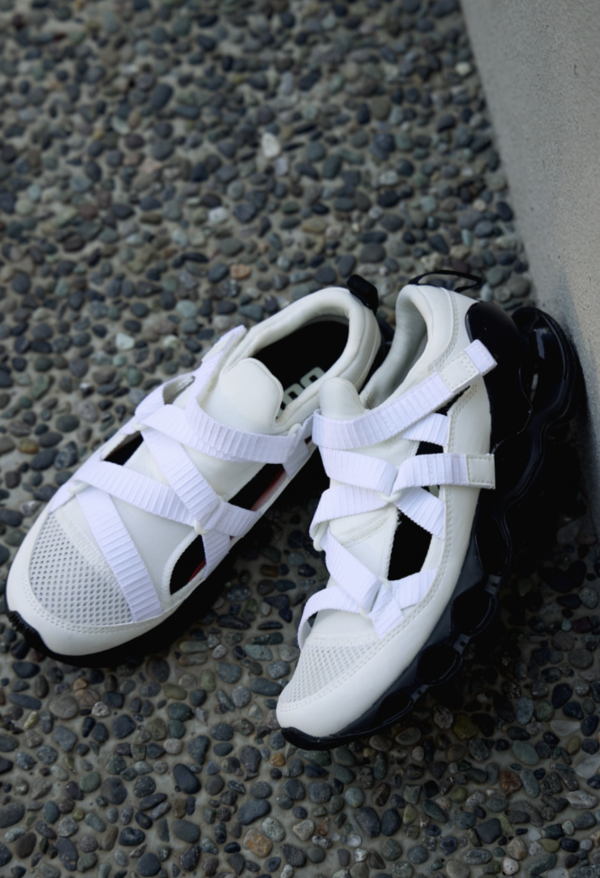 Mizuno鞋港日差價一文看清！7大熱門鞋款抵買推薦 這款鞋日本買竟平超過0！ 