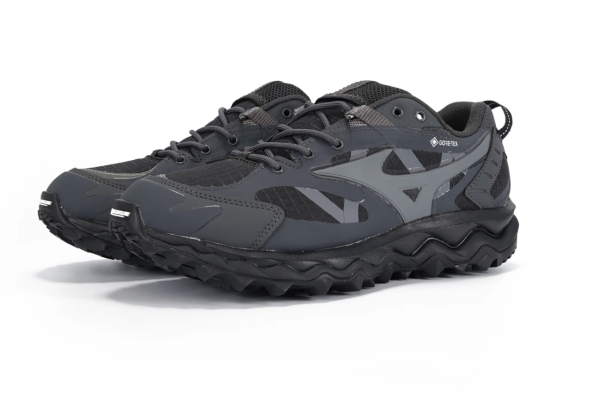 Mizuno鞋港日差價一文看清！7大熱門鞋款抵買推薦 這款鞋日本買竟平超過0！ 