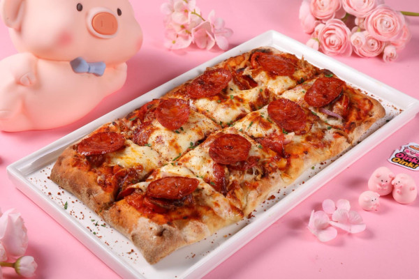 【社群請您食】全新餐廳Oink! Oink! 招牌燒豬肋骨+手工薄餅二人套餐！