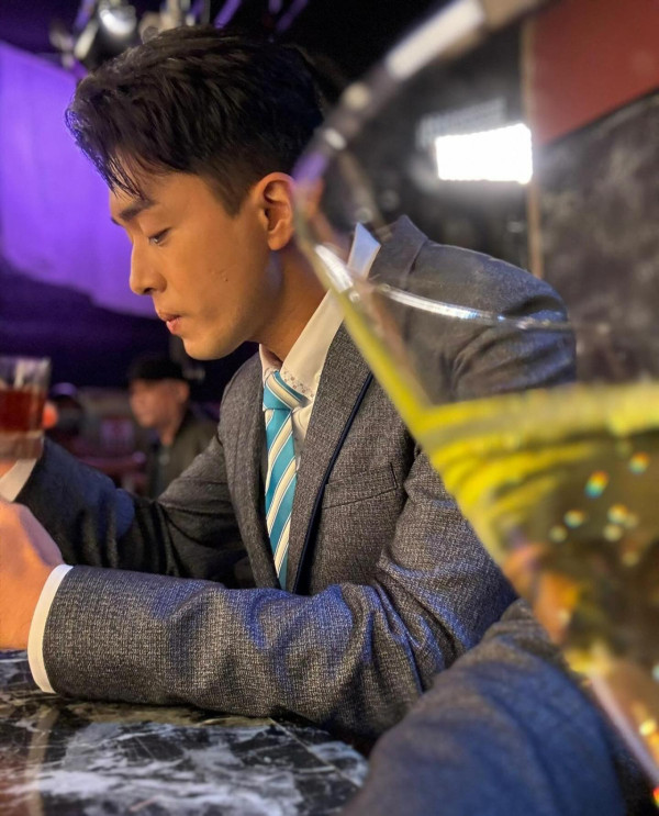 《愛回家》逃亡潮爆發！再有男藝人突然宣佈離巢TVB！人氣CP感情線正式玩完