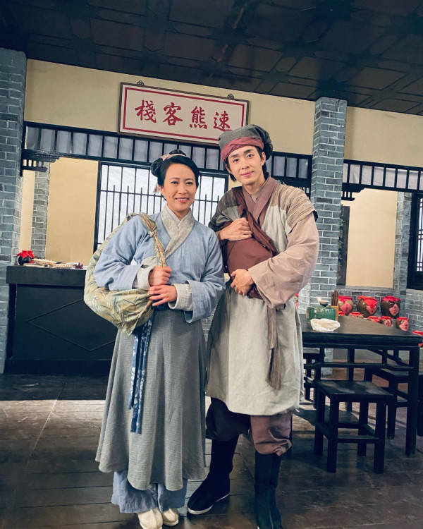 《愛回家》逃亡潮爆發！再有男藝人突然宣佈離巢TVB！人氣CP感情線正式玩完