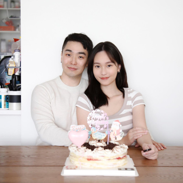 珠寶大亨謝瑞麟27歲孫女驚爆已是三孩之母！嫁韓國男自揭19歲意外懷孕休學生BB